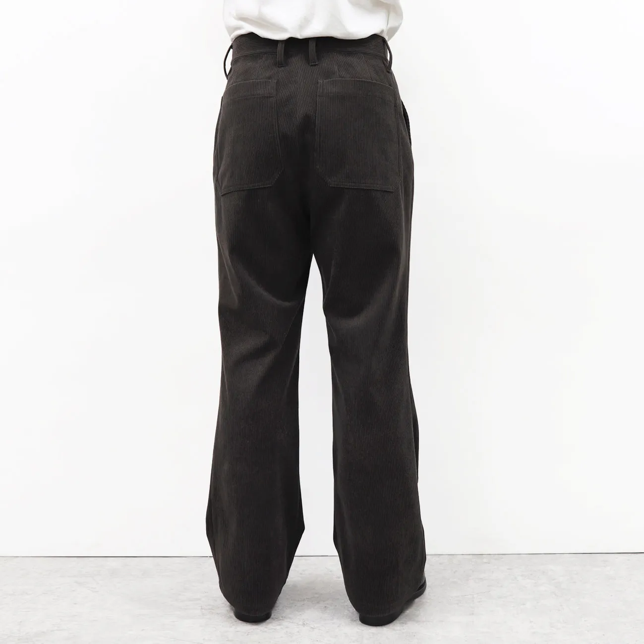 1 Tuck Corduroy Pants