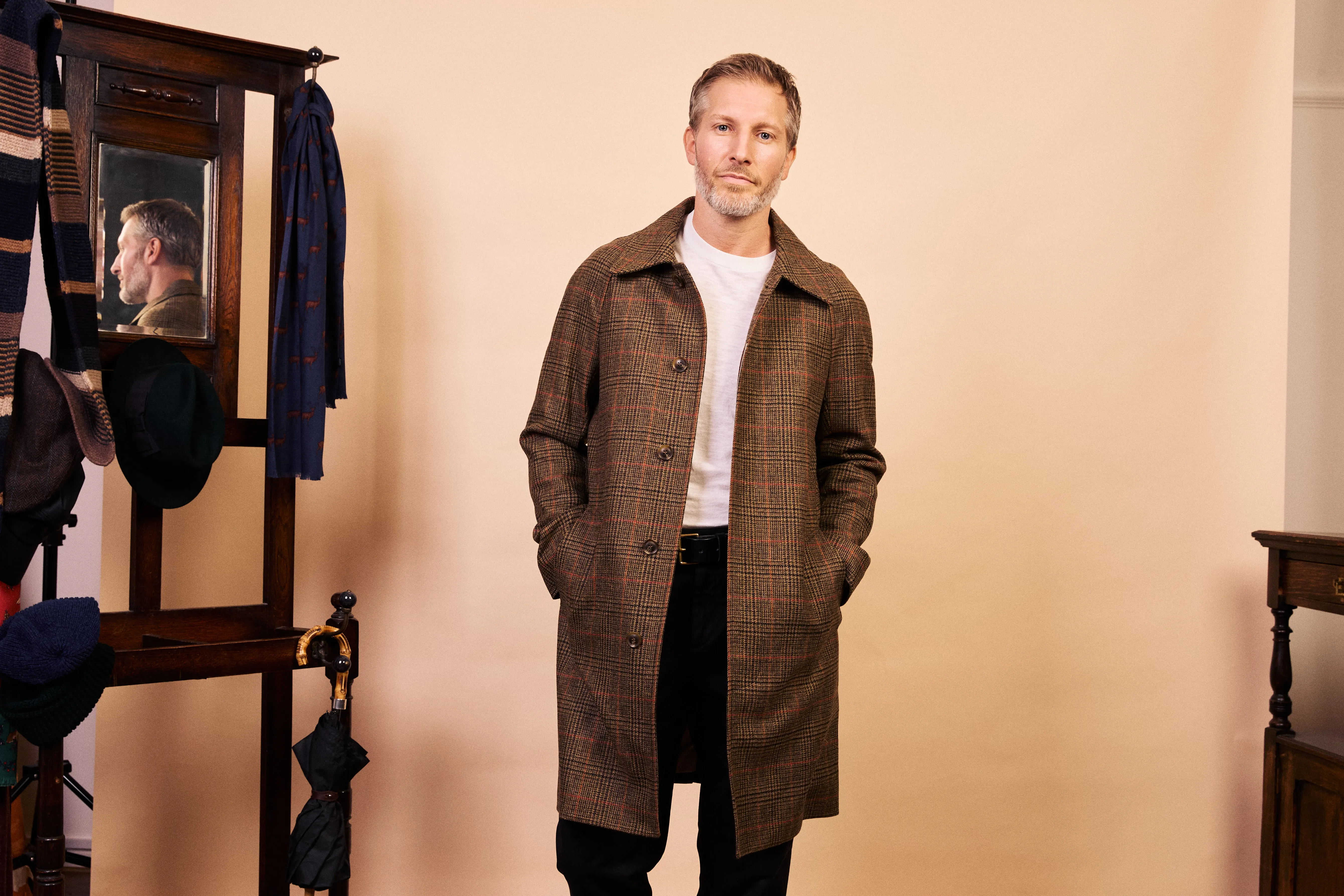 Gladstone Yorkshire Tweed Overcoat - Houndstooth