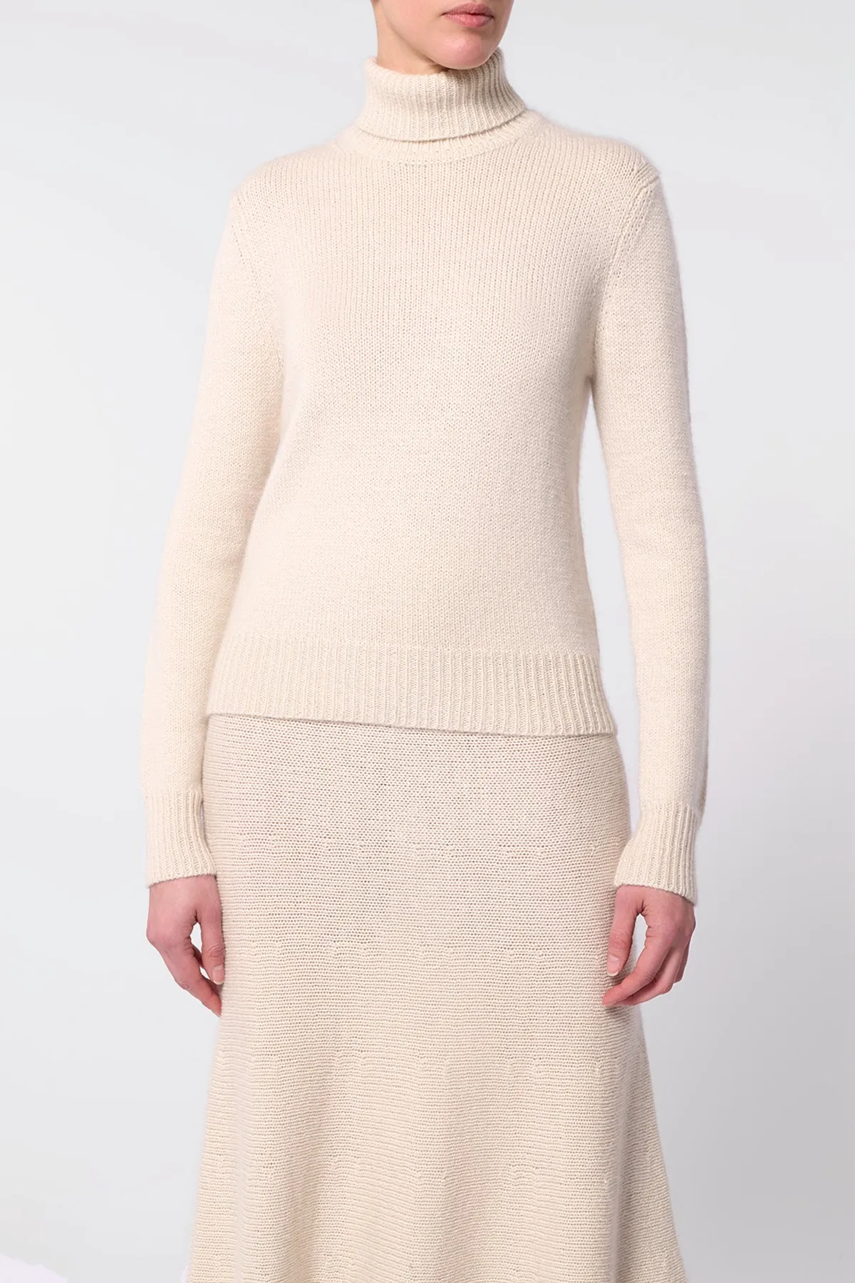 Madden Knit Turtleneck Sweater in Ivory Cashmere