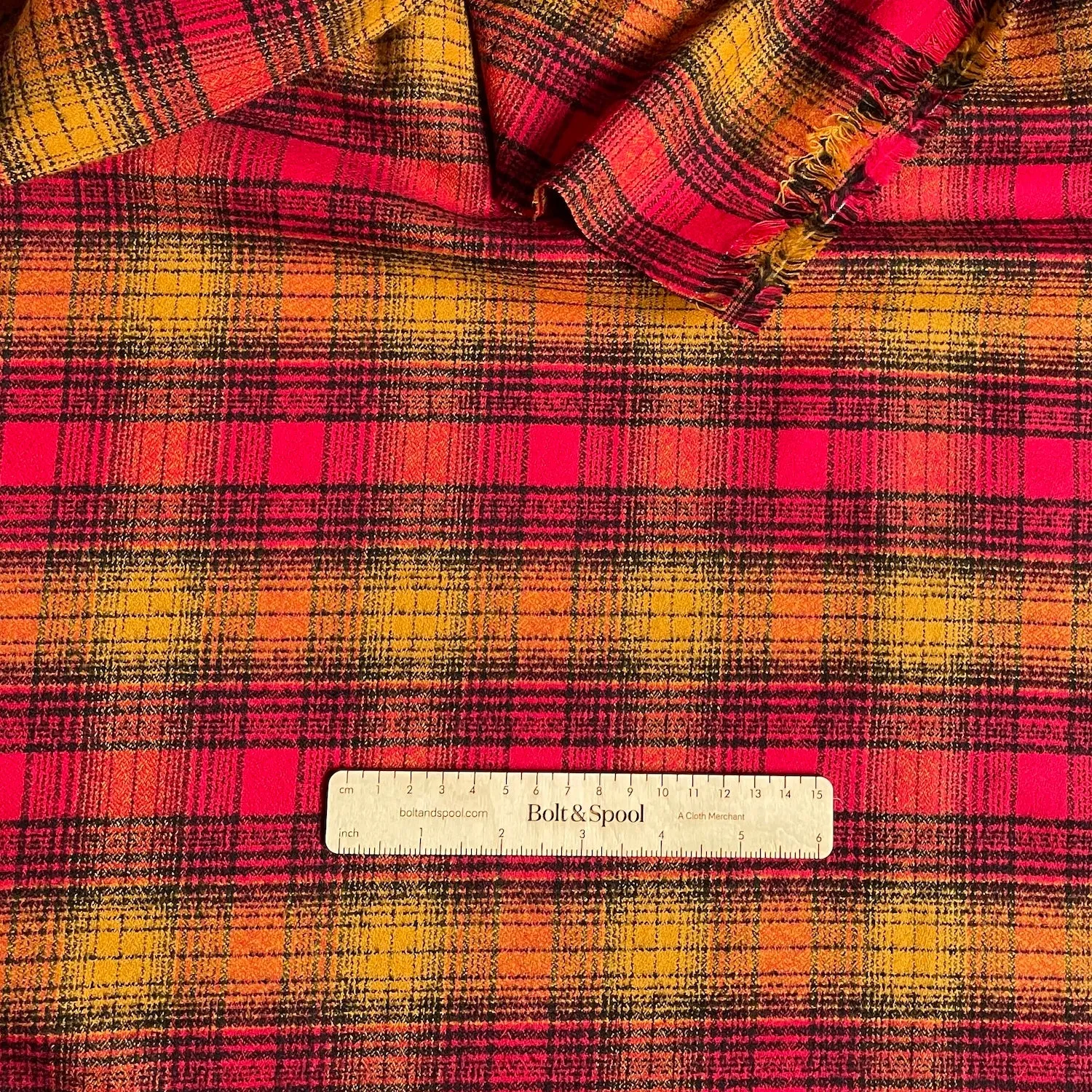 Robert Kaufman : Mammoth Plaid Flannel - Cayenne